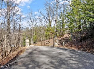 117 Indian Ridge Dr, Tellico Plains, TN 37385