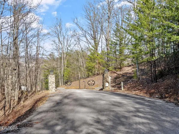 117 Indian Ridge Dr, Tellico Plains, TN 37385