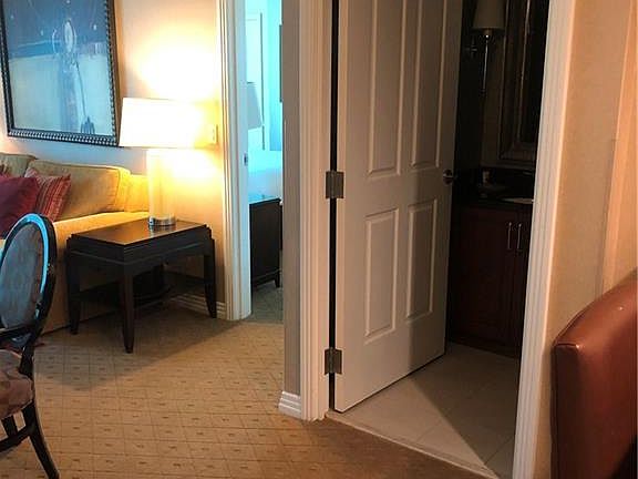4th image of 145 W Harmon Ave #14621