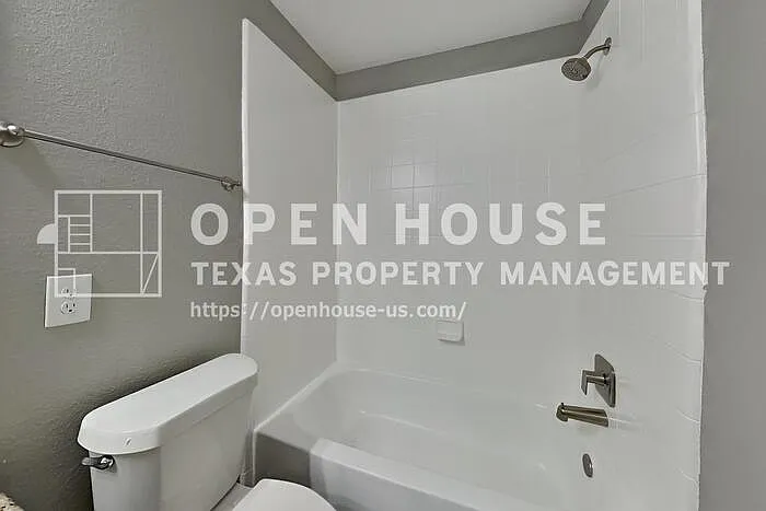 3338 Painted Meadow Cir — Photo 18