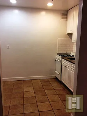 Rented by Halstead Real Estate | media 19