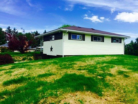 3rd image of 44 Meadow Dr