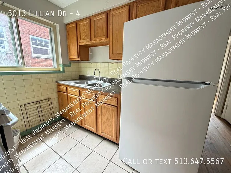 5013 Lillian Dr #4 — Photo 2