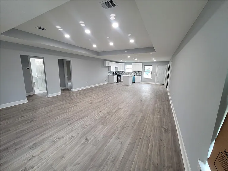 4859 Bellnole Dr — Photo 5
