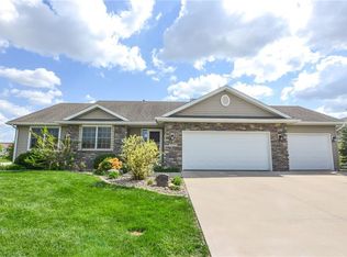 1022 Apache St, Nevada, IA 50201