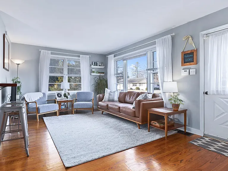 1002 Shakespeare Ave — Photo 14