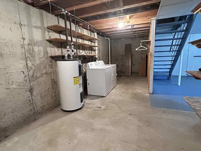 1258 Harrison St — Photo 14