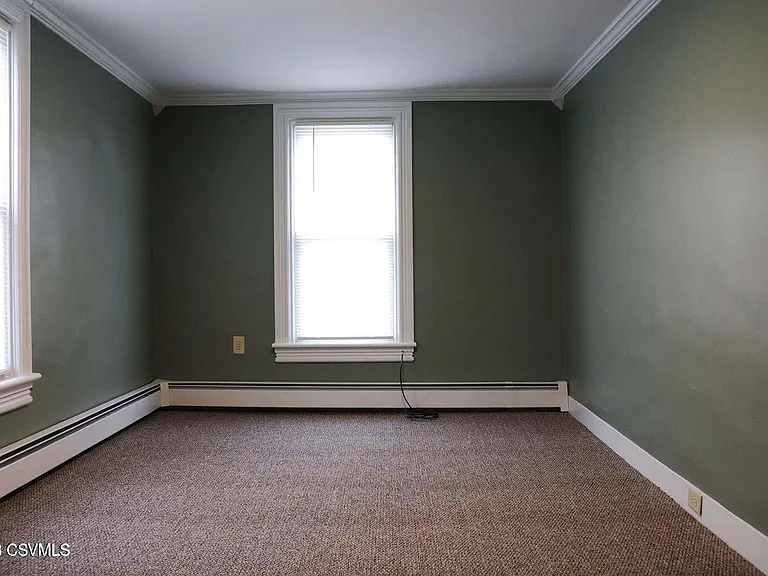 328 Center St #201 — Photo 11