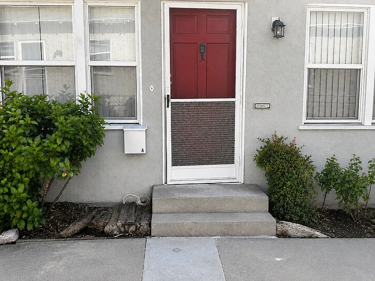 430 E Angeleno Ave — Photo 13