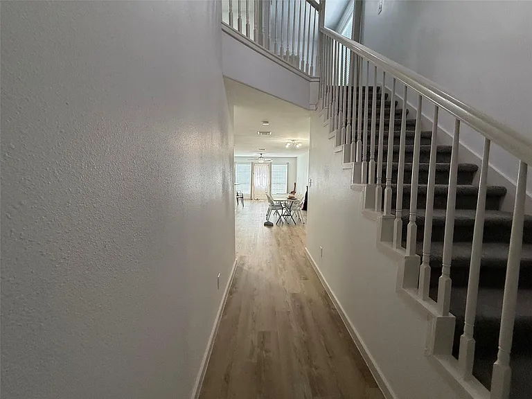 3114 Bolt St — Photo 15