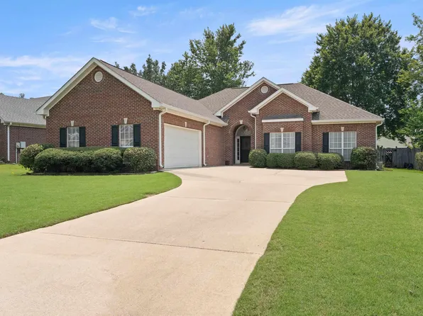 170 Cedar Grove Pkwy, Maylene, AL 35114