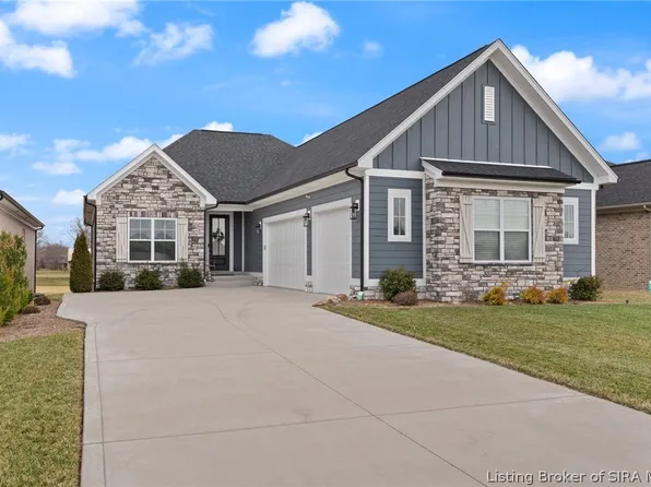 1619 Greenbrier Pointe, Henryville, IN 47126