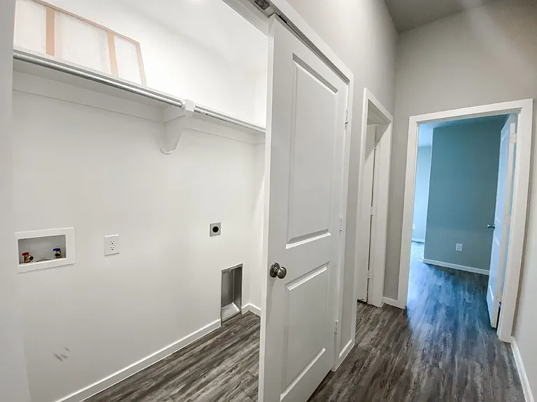 1905 Langford Ave #2 — Photo 6