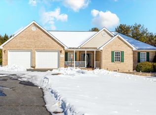 77 Rosebud Ln, Staunton, VA 24401