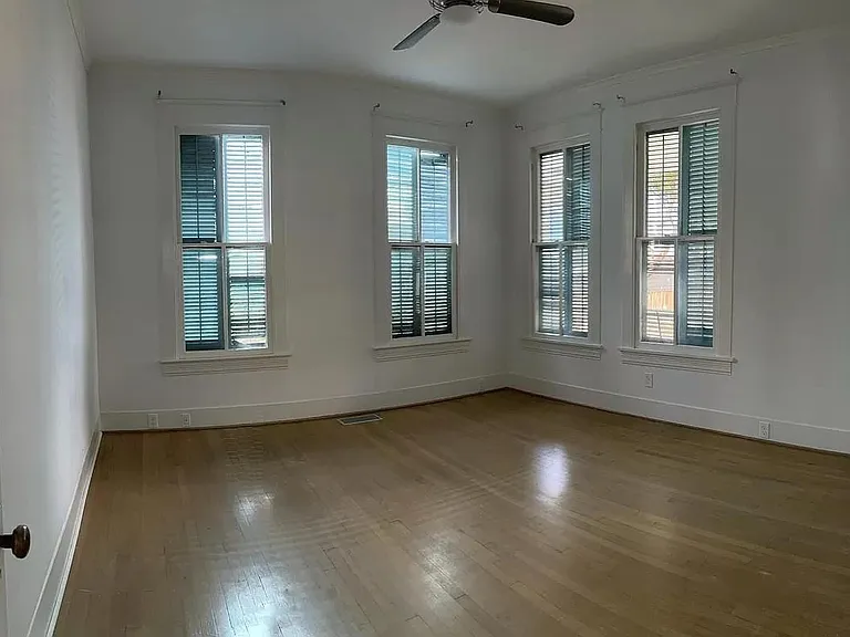 1105 Market St — Photo 6
