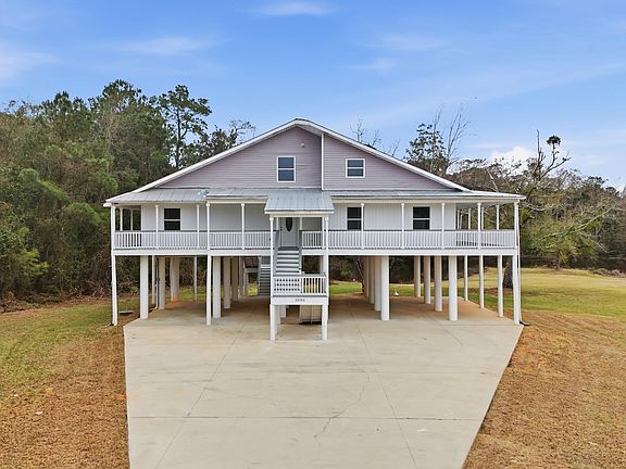 2nd image of 3285 Sandy Bluff Dr