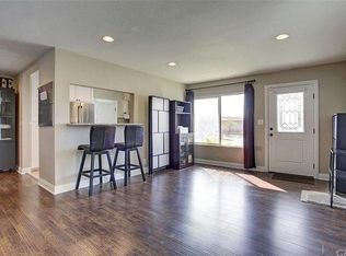 133 E 232nd St, Carson, CA 90745