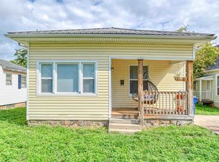 1512 W Iowa Ave, Chickasha, OK 73018