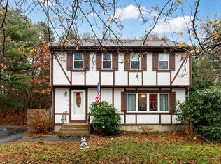 11 Knoll Rd, Plymouth, MA 02360