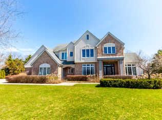 900 Auburn Ct, Brookfield, WI 53045