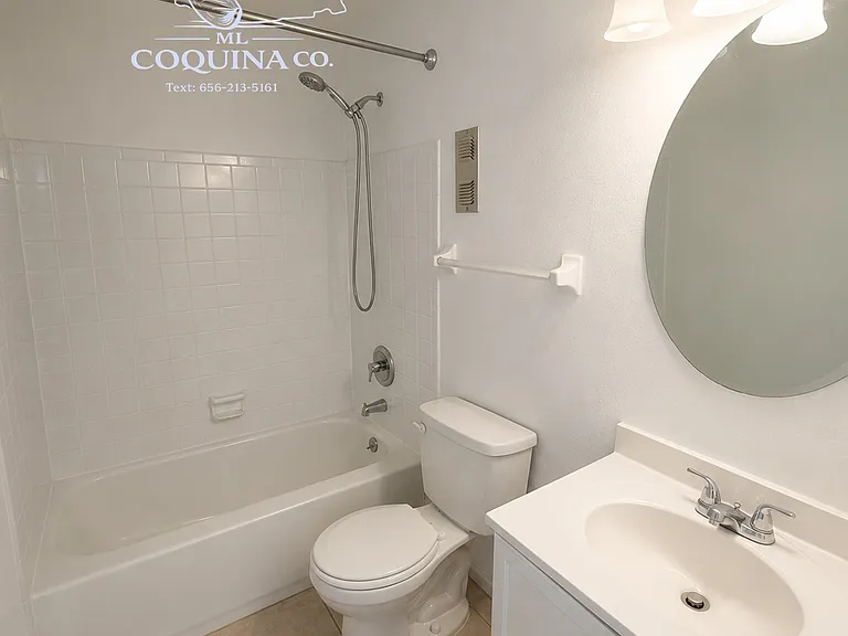 4756 Beach Dr SE #C — Photo 6