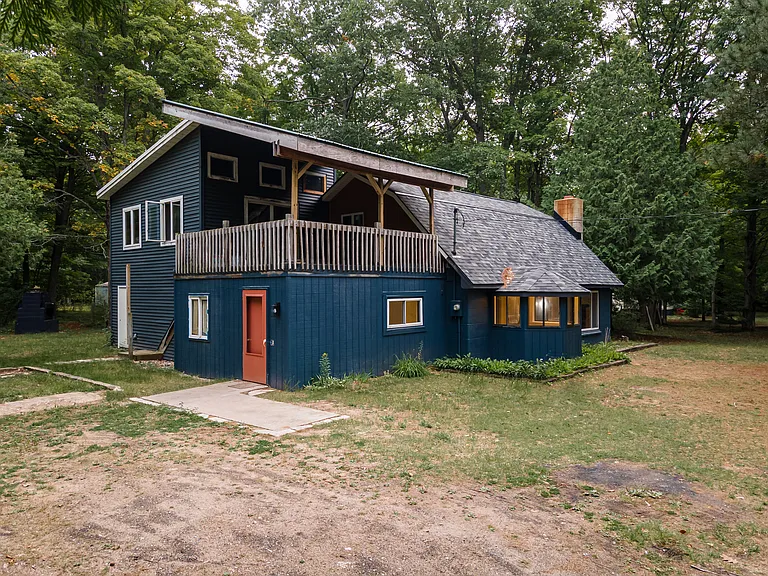 10944 N Mackinaw Hwy — Photo 2