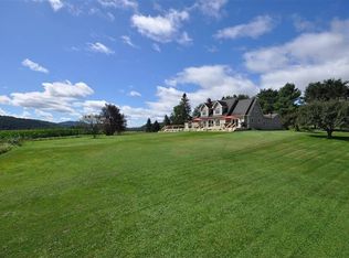 828 W Hill Rd, Stowe, VT 05672