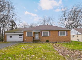 472 Harris Rd, Richmond Heights, OH 44143