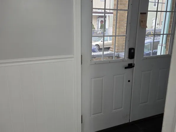 540 61st Street image 2 of 16