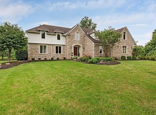 1953 Abbotsford Green Dr, Powell, OH
