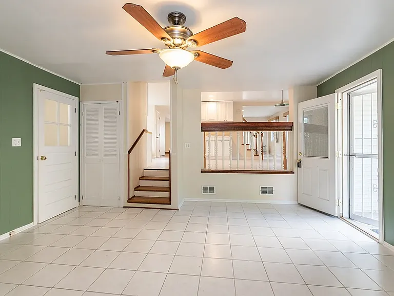 919 Greenwood Ave — Photo 12