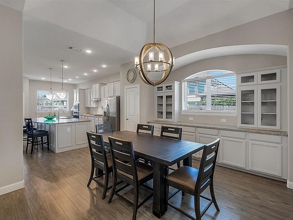 4th image of 2211 Hays Ranch Dr