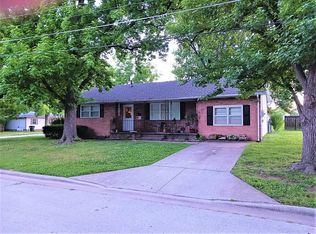 503 N Hoffman St, Nevada, MO 64772