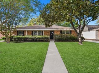 6002 McKnight St, Houston, TX 77035