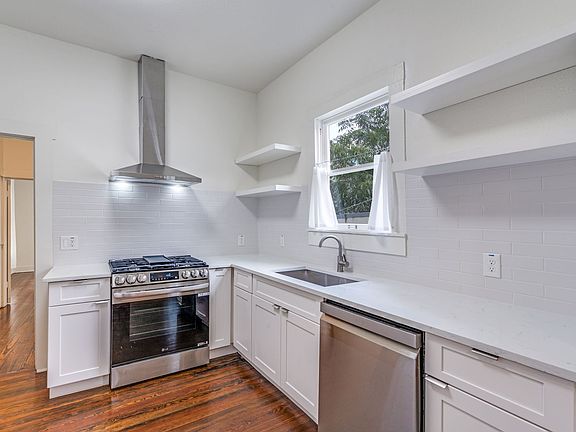 5th image of 210 Mason St #A