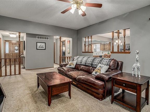 4th image of 5017 S Bryant Ct