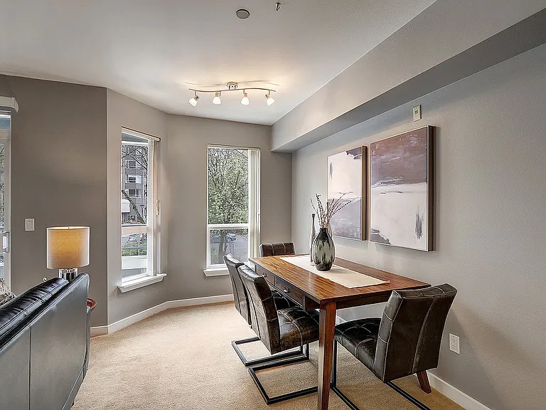 925 110th Ave NE #208 — Photo 5