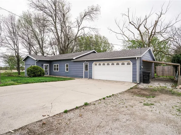 6459 NE 5th Ave, Pleasant Hill, IA 50327