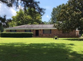 71 Southgate Dr, Petal, MS 39465