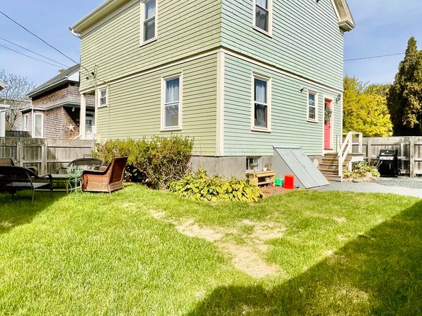 (undisclosed Address)