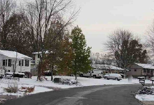 4th image of 2375 Trentwood Dr SE