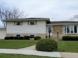 380 W Millers Rd, Des Plaines, IL 60016