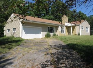 54 Wildwood Ln, Spencer, WV 25276