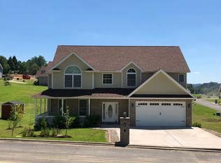 332 Salonika Dr, Morgantown, WV 26508