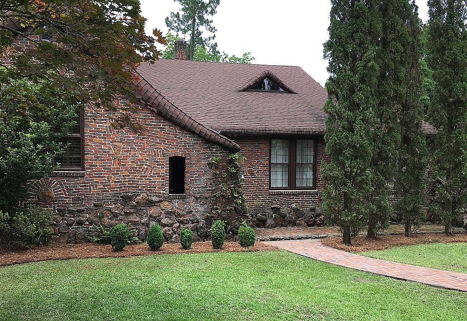 Storybook cottage for sale