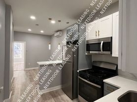 85 Zabriskie St