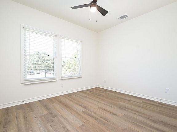 5th image of 311 Ferguson Ave #201