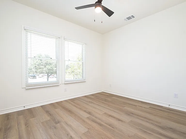1818 Martin Luther King Dr #102 — Photo 3