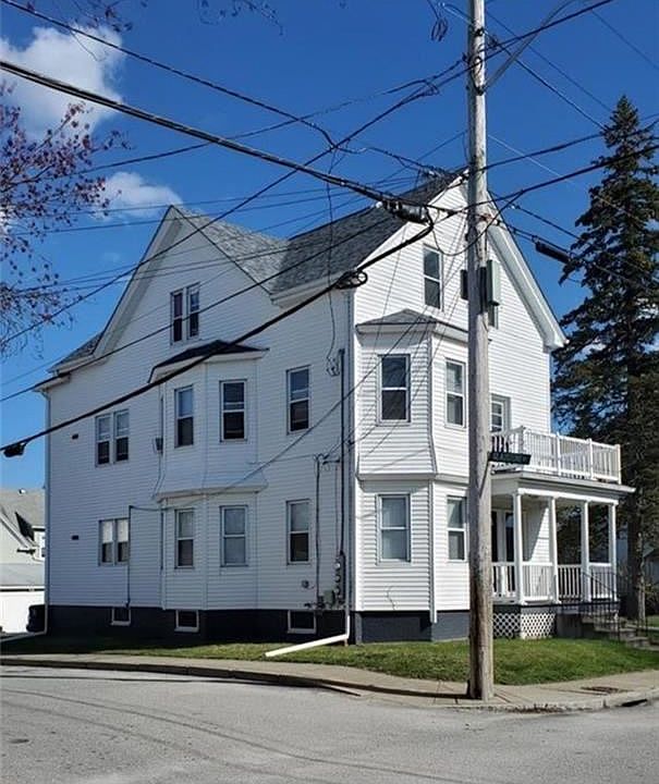 1st image of 532 Laurel Hill Ave