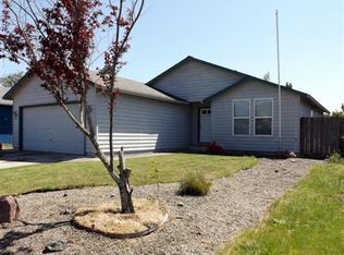 2169 SW Chambers Ln, Grants Pass, OR 97526